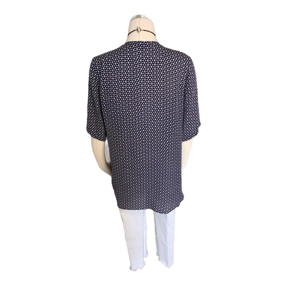 Theory 100% Silk Loose Fitting Black and White Blouse Size L - Picture 5 of 7